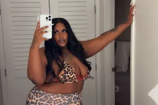 BBW PORNSTAR😩2 Girl Available ... - Image 3