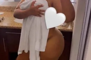 Come enjoy Ms Honey While Im In Town For A LITTLE WHILE - Image 12