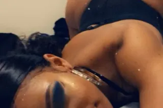 20 mins special until midnight - Image 1